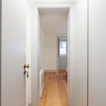 In A Street In The Historic Center Of Downtown Apartment Lissabon