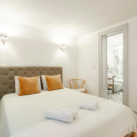 In A Street In The Historic Center Of Downtown Apartment *